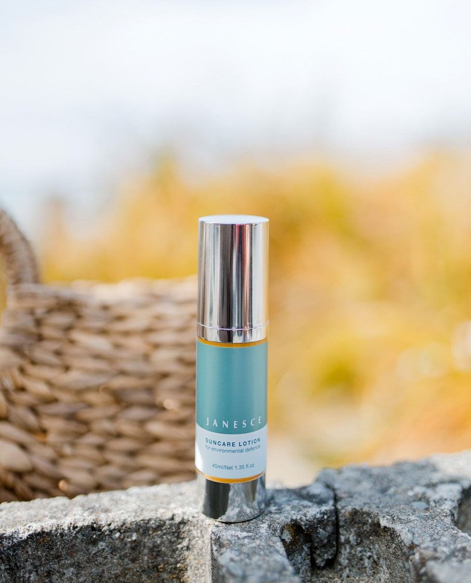 What is in the Janesce Suncare Lotion?