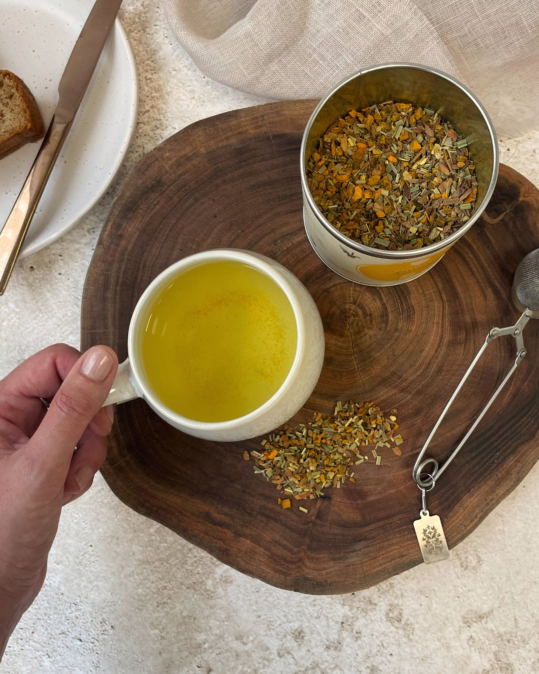 Bestow Puritea Organic Herbal Tea Tin