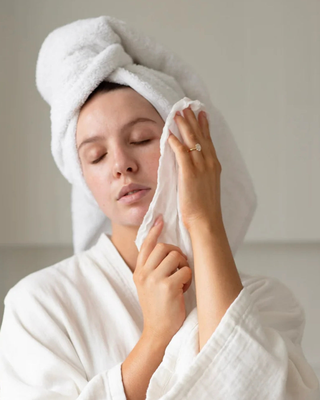 Bestow The Graces Bathing Cloth